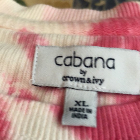 Tie dye shorts set, girls extra large Can also be worn by a woman size small - Picture 3 of 6